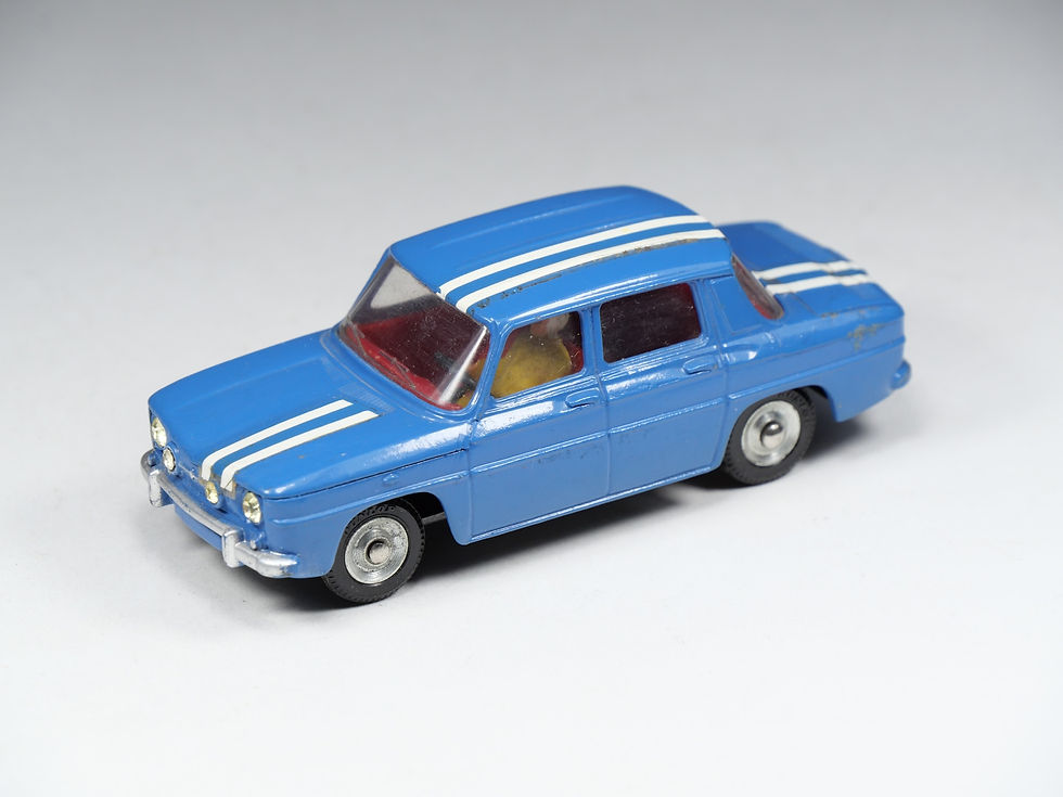 Dinky Toys RENAULT R8 GORDINI - : Photographe à Nice Dinky Toys RENAULT R8 GORDINI - : Photographe à Nice