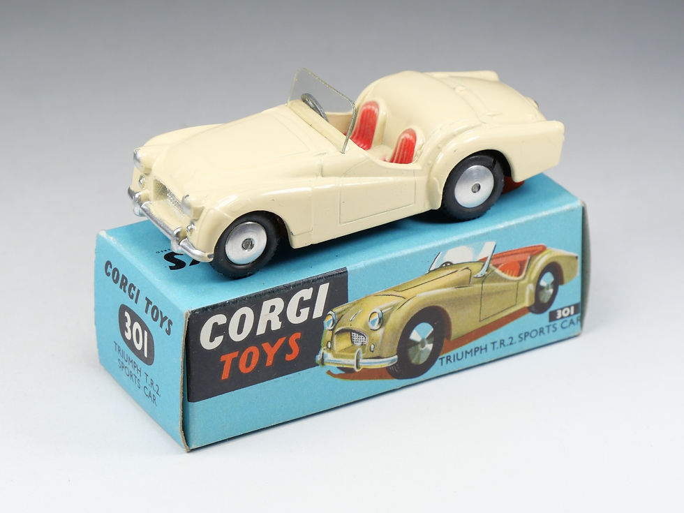 CORGI TOYS - 301 - Triumph TR2 Sports Car - Crème - En boite