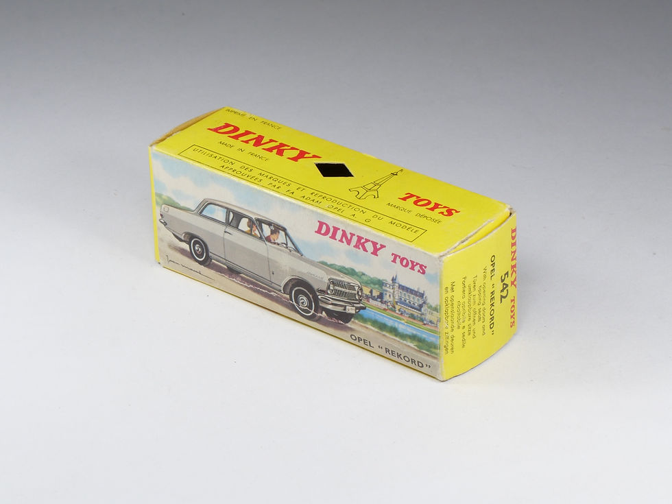 Thumbnail: DINKY TOYS FRANCE - 542 - Opel Rekord - Bleu métal - En boite