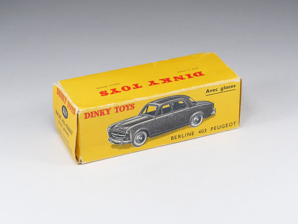 Thumbnail: DINKY TOYS FRANCE - 521 - Peugeot 403 Berline - Jantes concaves - En boite