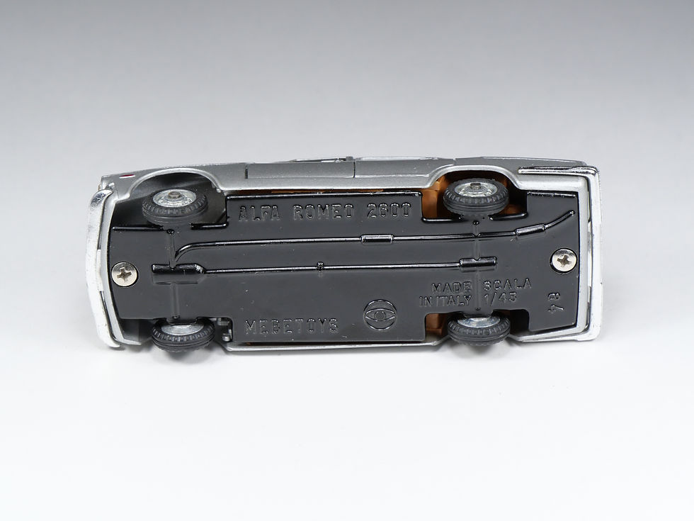Thumbnail: MEBETOYS - A4 - Alfa Romeo 2600 Berline - Gris Métallisé - En boite