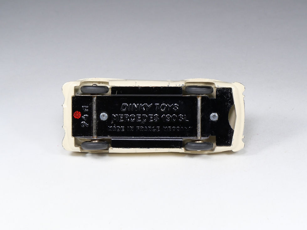 Thumbnail: DINKY TOYS FRANCE - 526 - Mercedes 190 SL - En boite