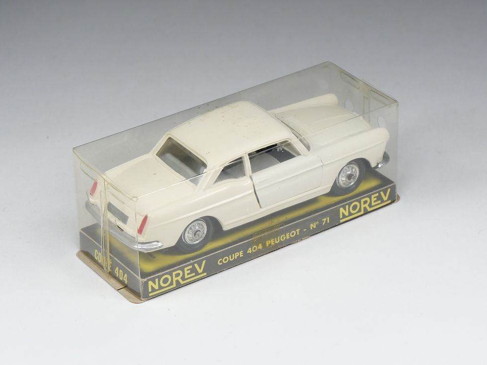 Thumbnail: NOREV - 71 - Coupé 404 Peugeot - En boite