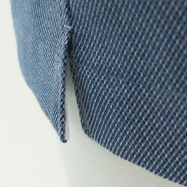 Thumbnail: SHORT SLEEVED CAUSAL SHIRT WITH ZIPPER