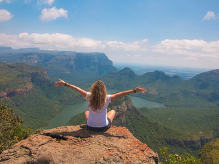 5 Travel Blogs We Follow