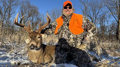 Illinois Whitetail Deer Hunting