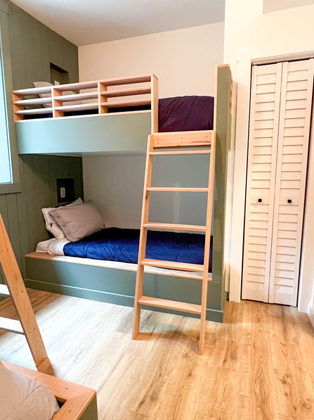 Bunks-3.jpg