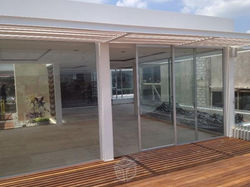 Terraza con acceso a la sala