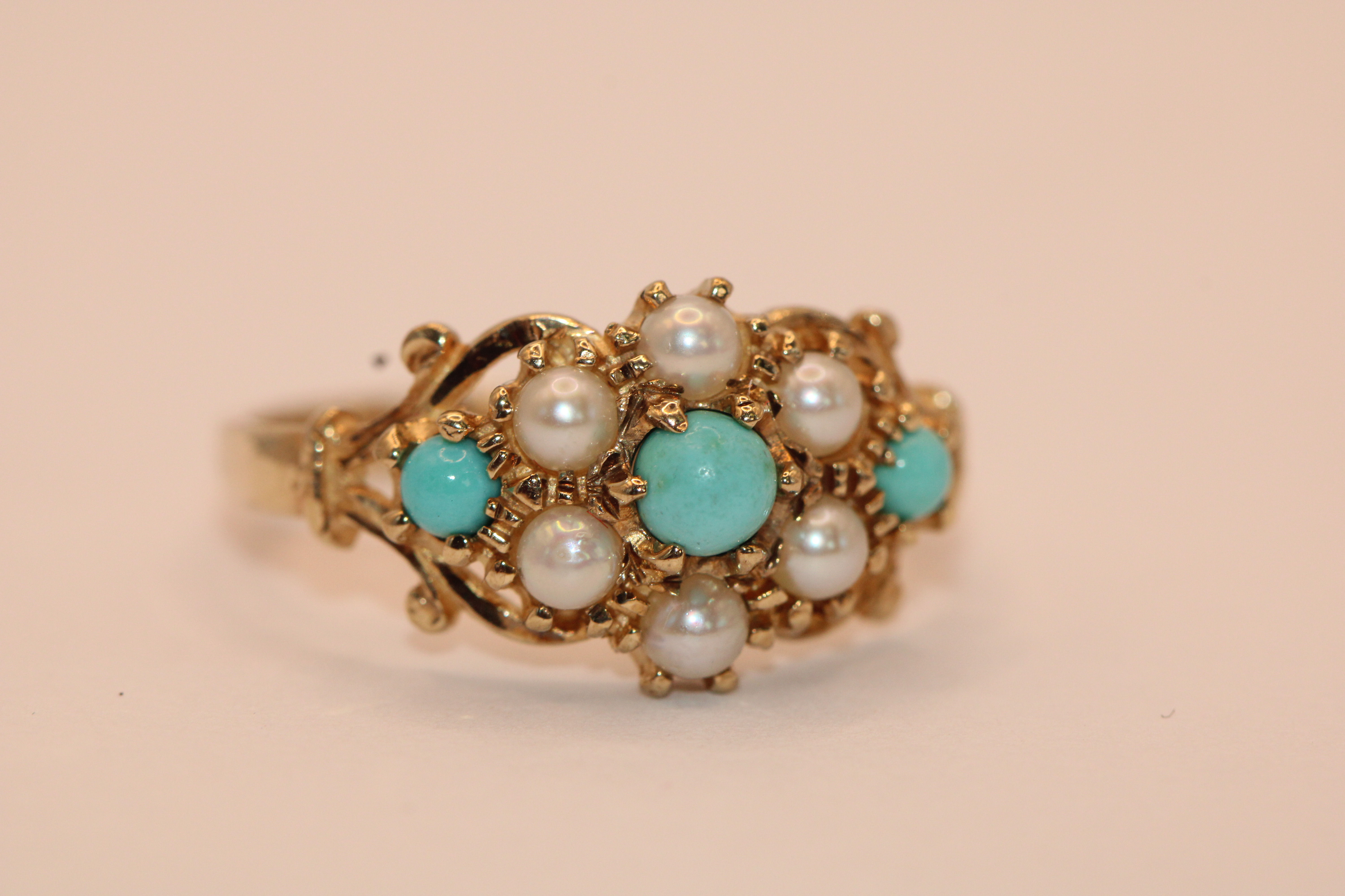 9ct Turquoise & Seed Pearl