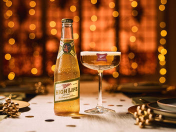 Intimate lifestyle portraits shot for Miller High Life in Mexico City.