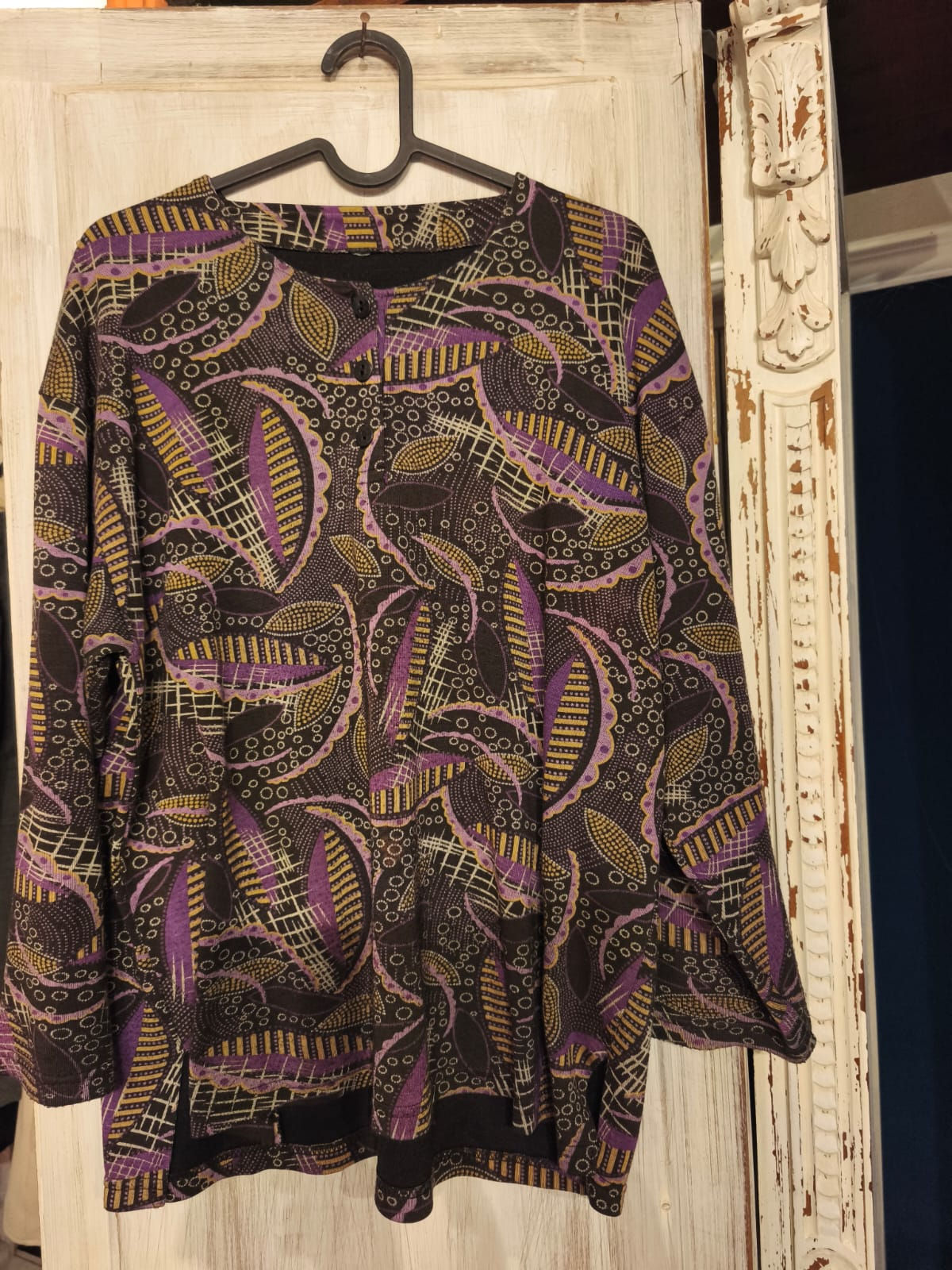 Maglia vintage fantasia astratta