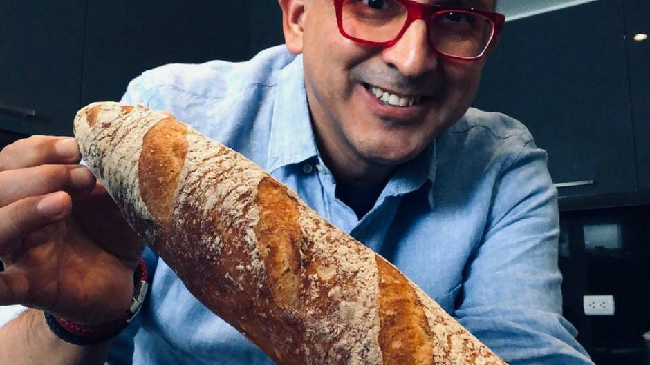 Pedro Tenorio: “Hacer pan es mi válvula de escape”