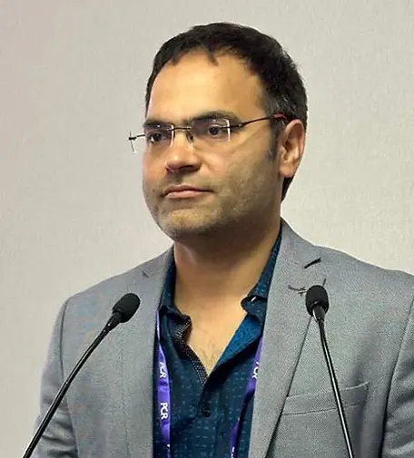 Dr.Ganesh K