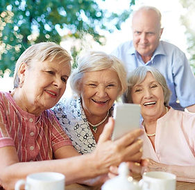 quel-age-devient-on-senior.jpg