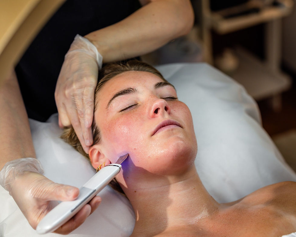 Deep Cleansing Facial with Extraction in Dubai
