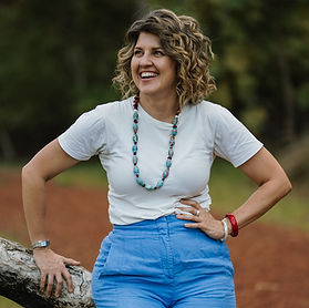 20240416.ElizabethHeadshots.Timbeephotog-33 cropped.jpg