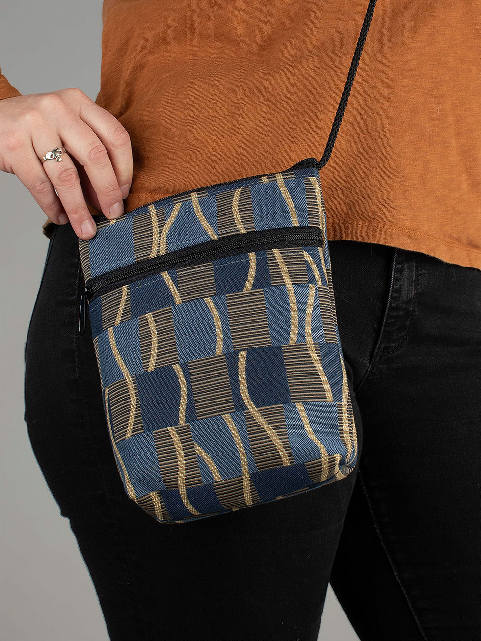 Thumbnail: Tall String Bag on Model