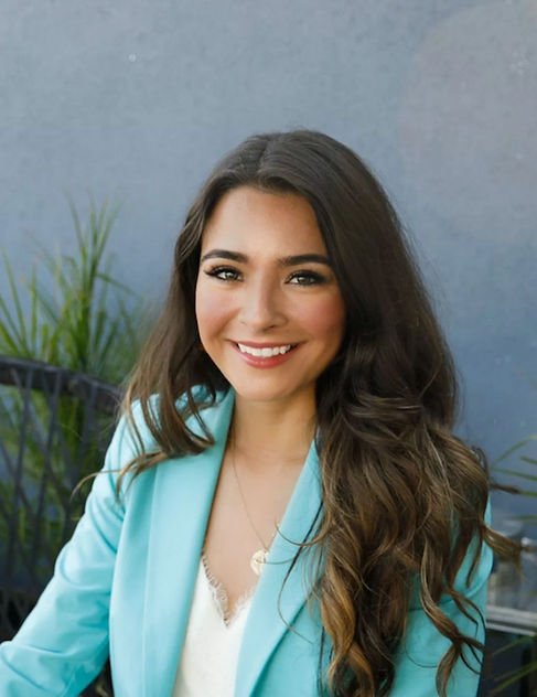 Ahva Sadeghi