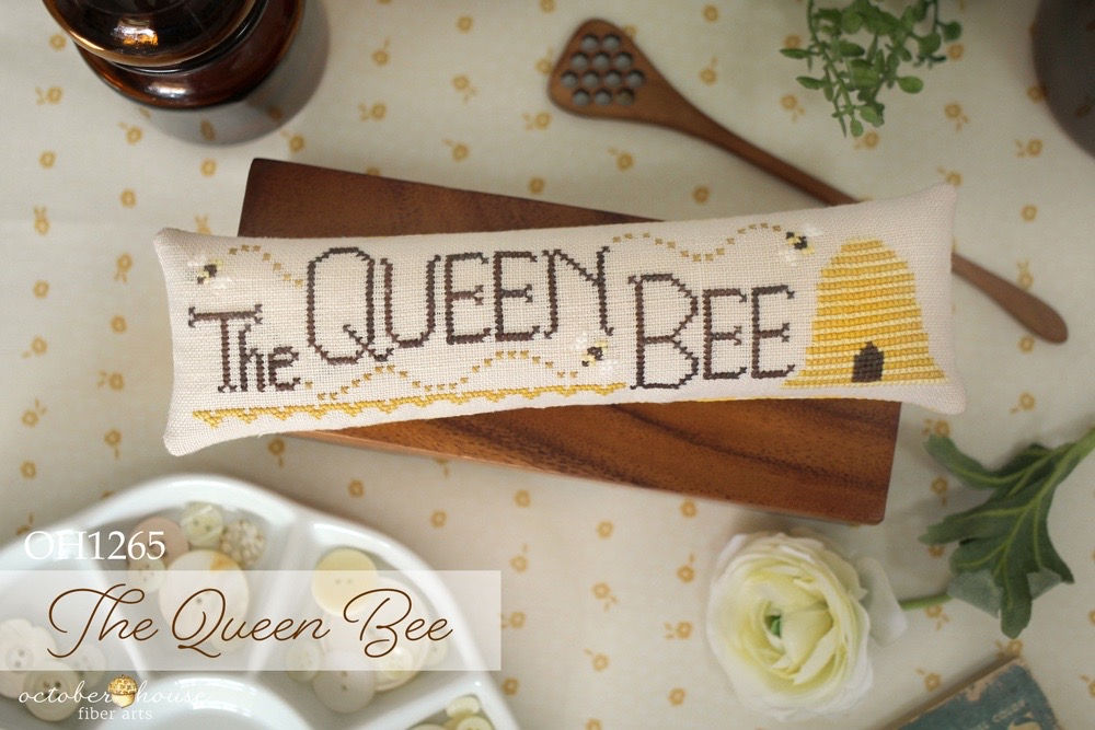 THE QUEEN BEE October House Market; Pattern Only
