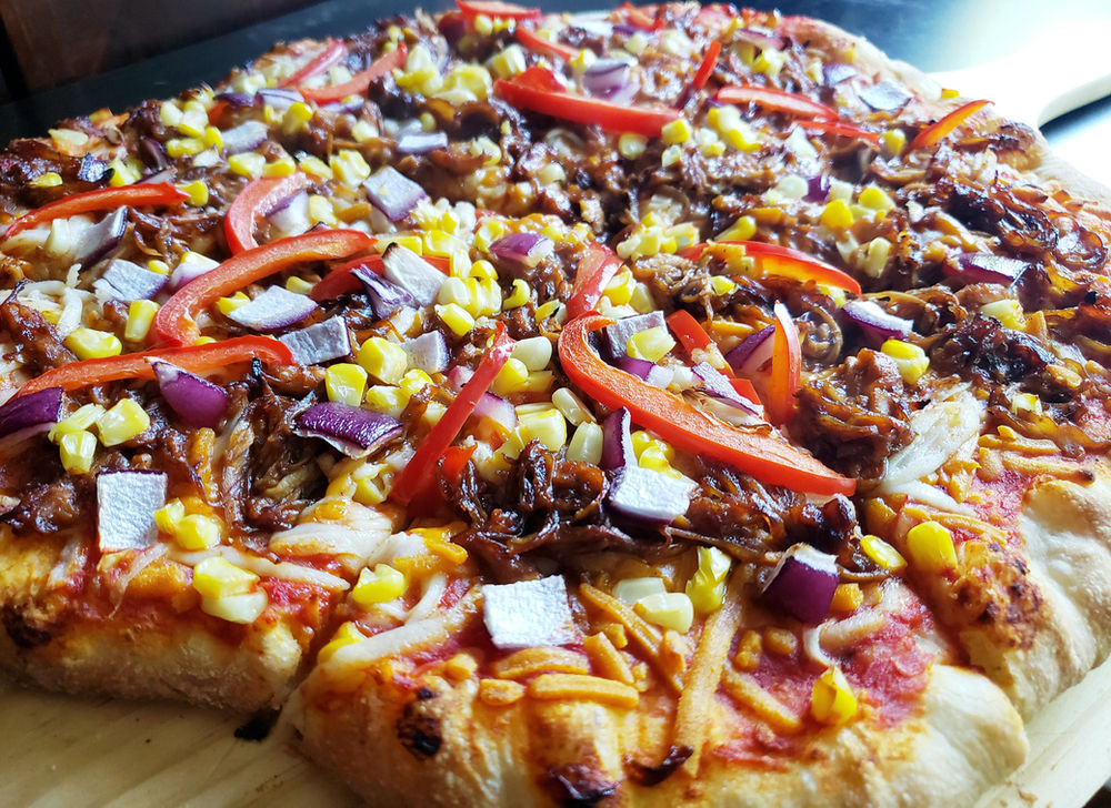 TEXAS STYLE BBQ PIZZA