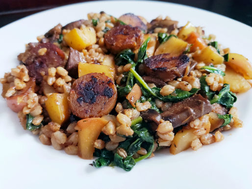 APPLE-SAGE SAUSAGE SKILLET with Caramelized Apples, Spinach & Farro