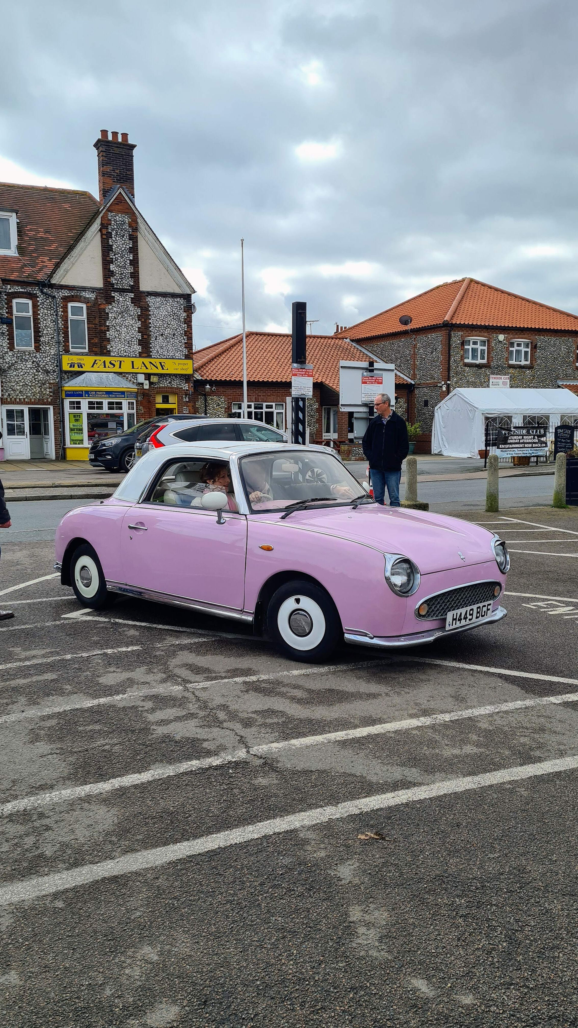 North Norfolk Classic Vehicle  Club - St  Georges Day meet
