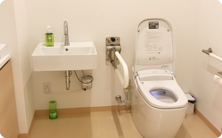 広々としたお手洗い