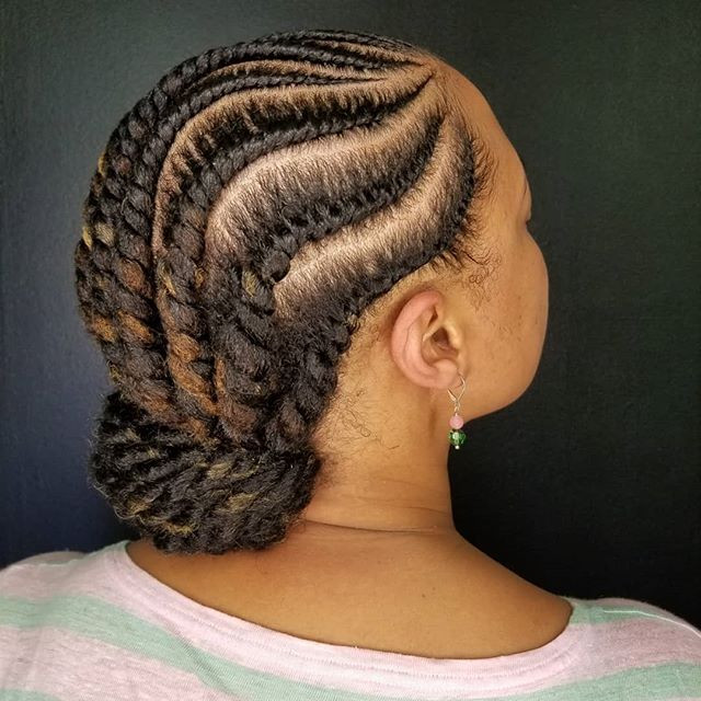 Feed In Flat Twist Bun