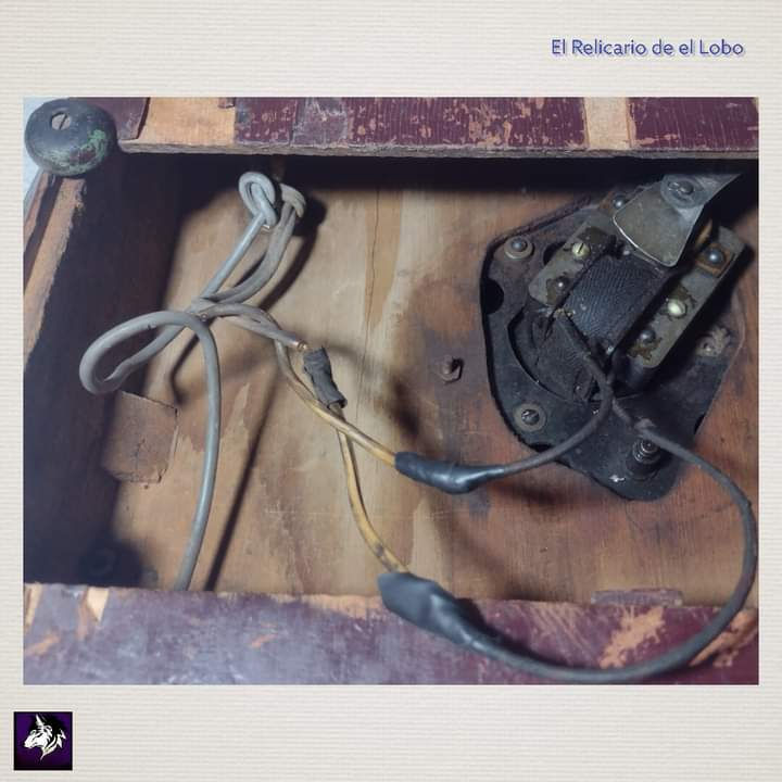 Miniatura: Tocadiscos tornamesa antigua para restaurar o refacciones