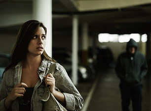 Femme harcelées au Garage