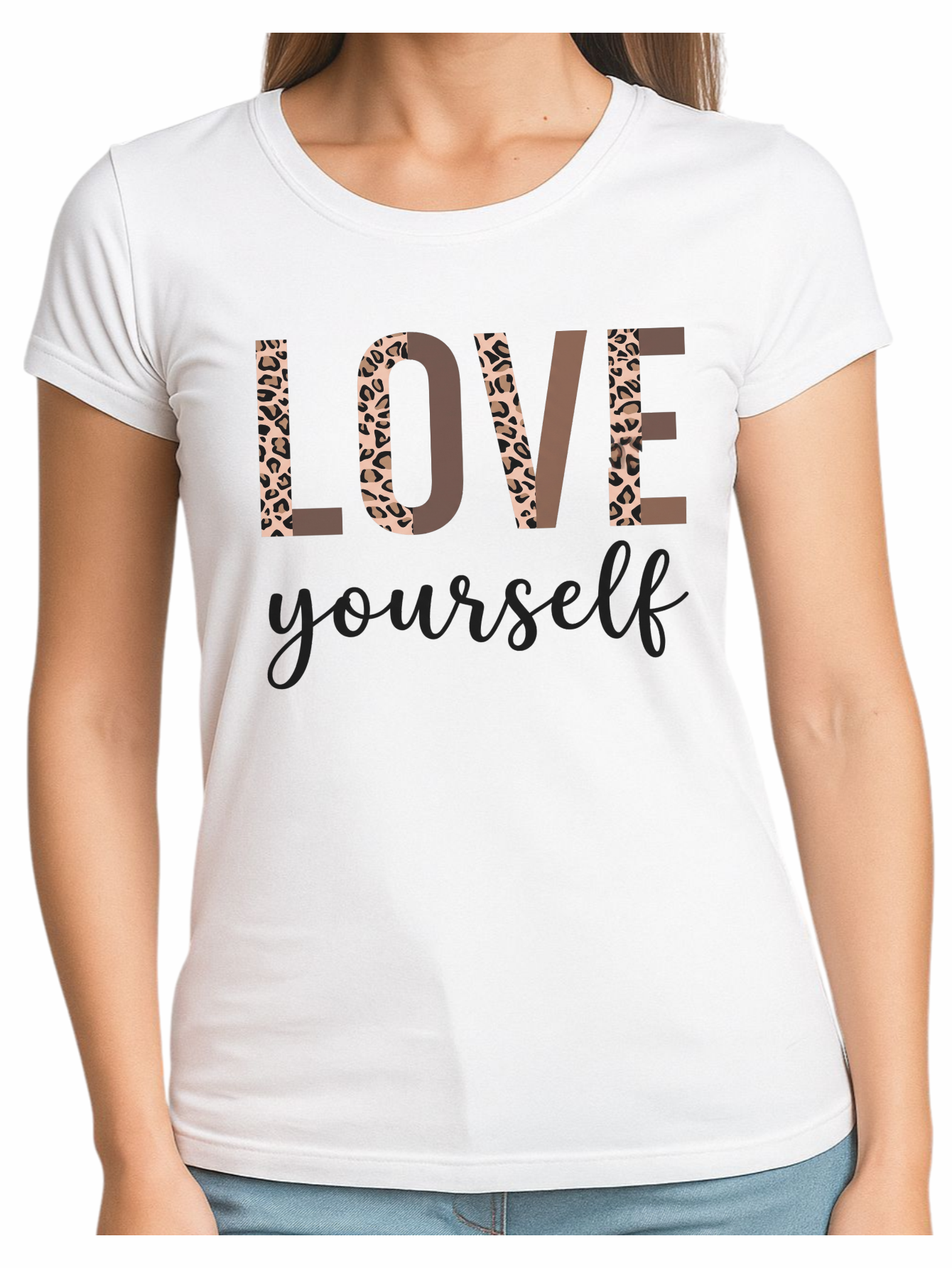 Playera blanca de mujer diseño Love Yourself Animal Print