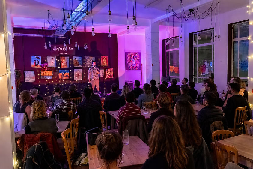 Comedy @ London Art Bar