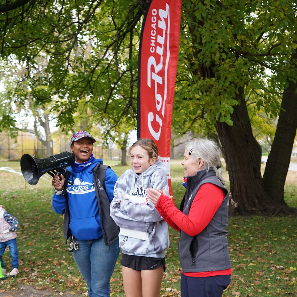 Dominque and 'Go Run™ volunteers