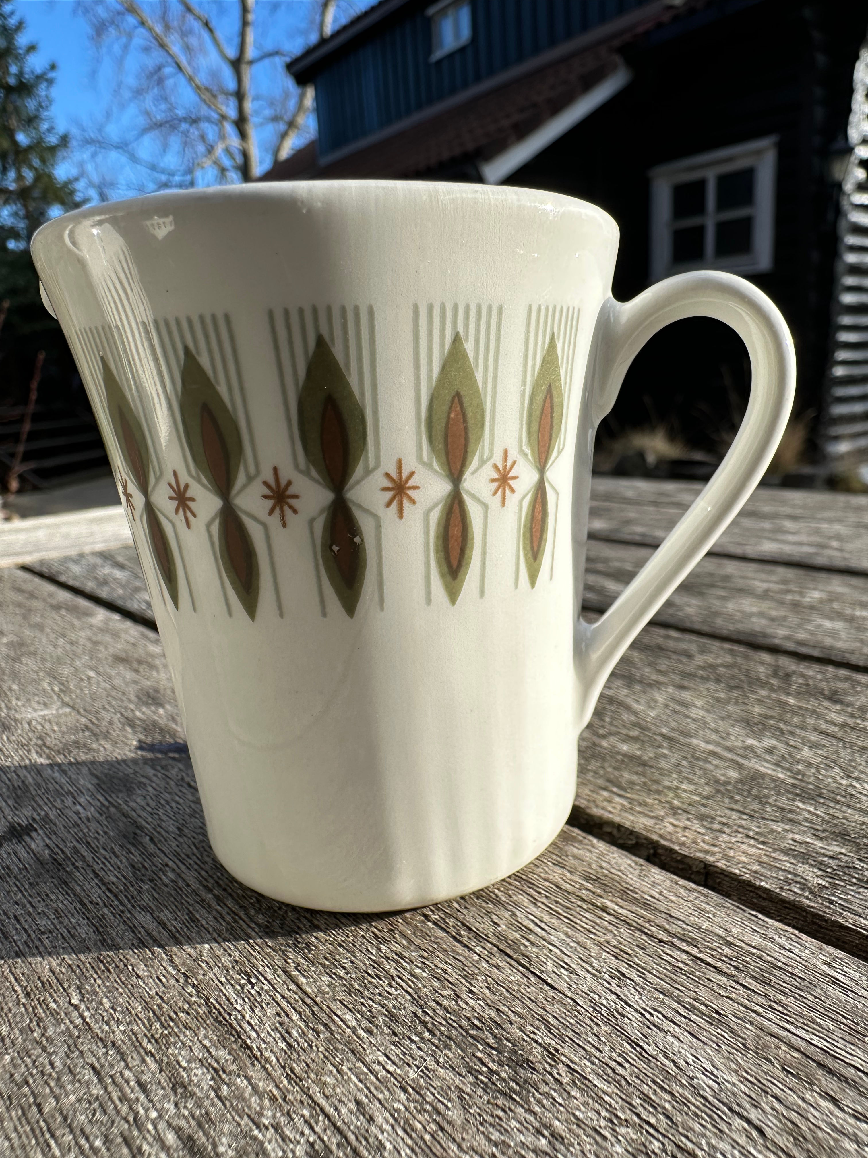 Fløtemugge Figgjo. Modell Mecce