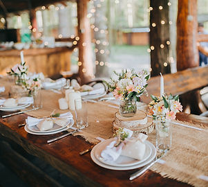 Elegant Table Arrangement
