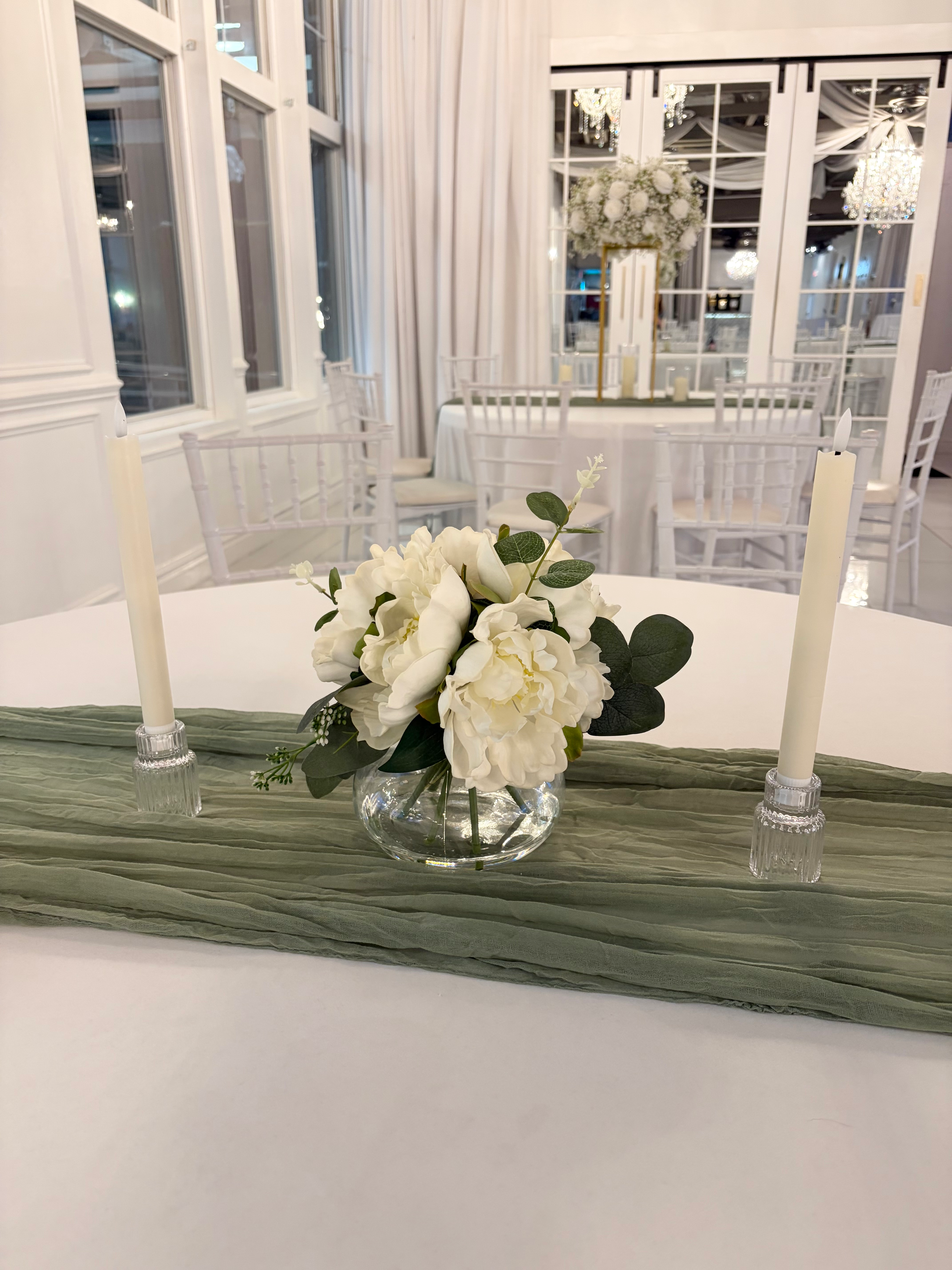 Clear Taper Candle Holder