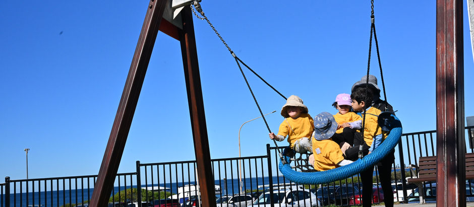 A Day by the Sea: Fun, Friendship, and Confidence at Narrabeen Beach