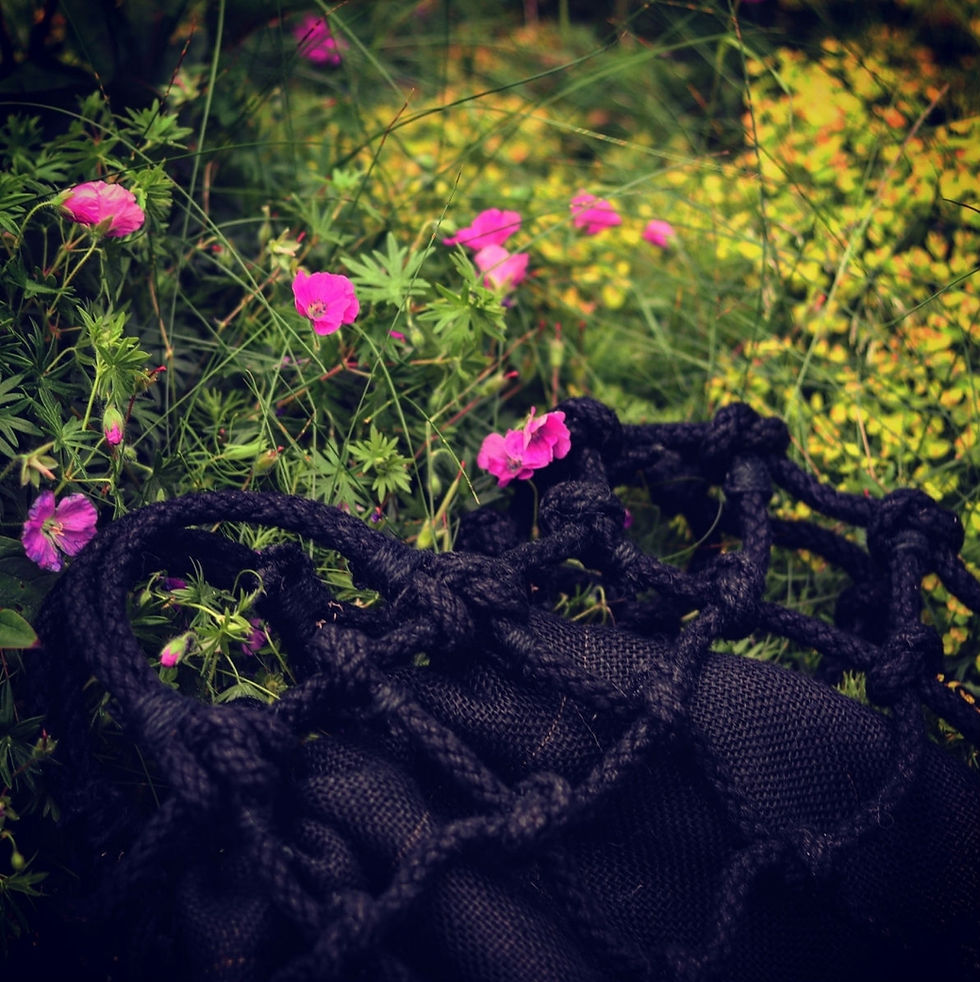 Thumbnail: Beaubarian Jute Catch Bag