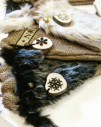 Thumbnail: Black Snow Tip Faux Fur  Hessian Mini Gift Sack