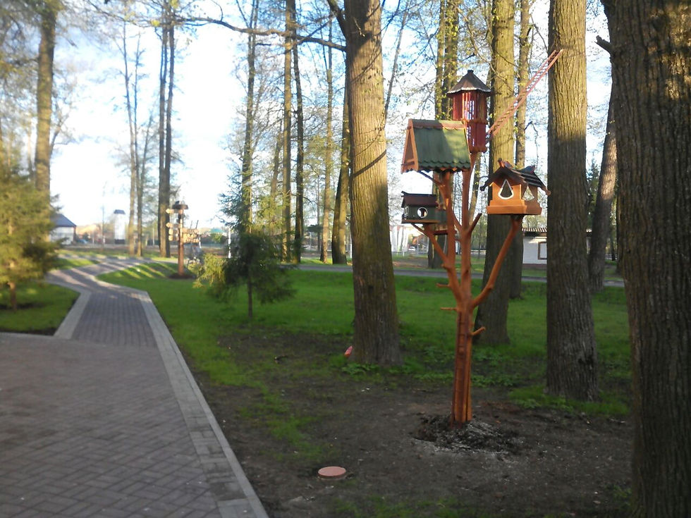 Скворечник в виде домика