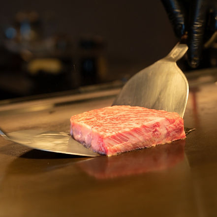 鉄板焼ステーキ