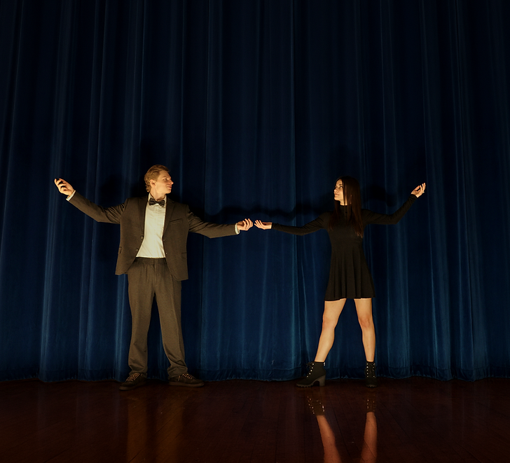 Theater Presenting 2.png