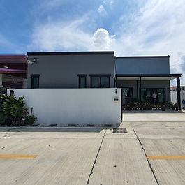 2 นอน  •  2 น้ำ  •  2 รถ  •  50 ตร.วา