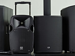 type of speaker for all-inclusive hotel party