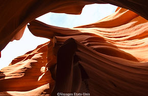 Upper & Lower Antelope Canyon