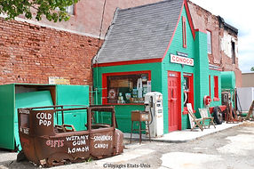 Route 66 Commerce Allen's Conoco Fillin' Station