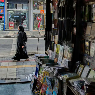 Police Raid Bookshops in Kashmir After India Imposes Book Ban