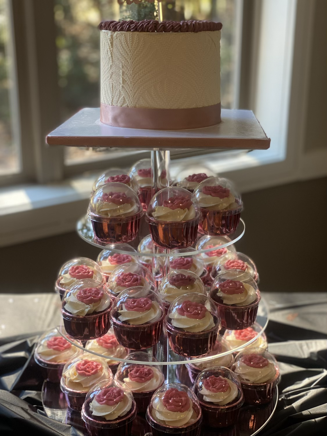Cake and Cupcakes Package 