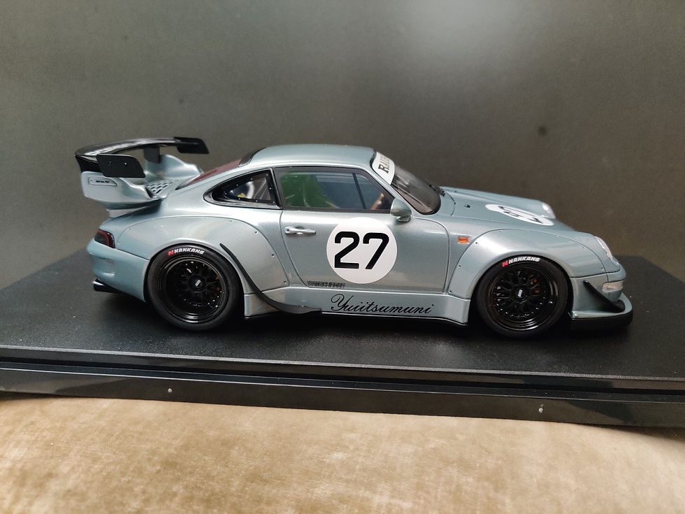 Miniature : Porsche 911 RWB Yuiitsumuni GT522 Gt Spirit 1:18e.