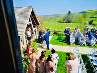 VENUE SPOTLIGHT - Celebrating 3 Years At Kingscote Barn
